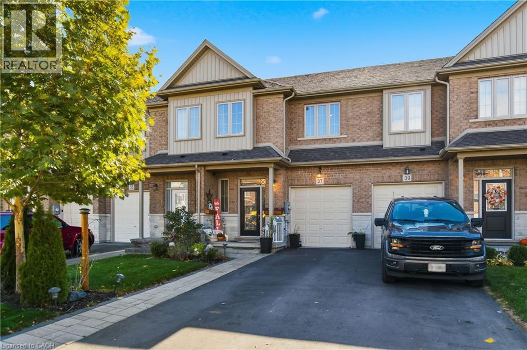 37 Fairgrounds Drive, Binbrook, Ontario  L0R 1C0 - Photo 1 - 40799018