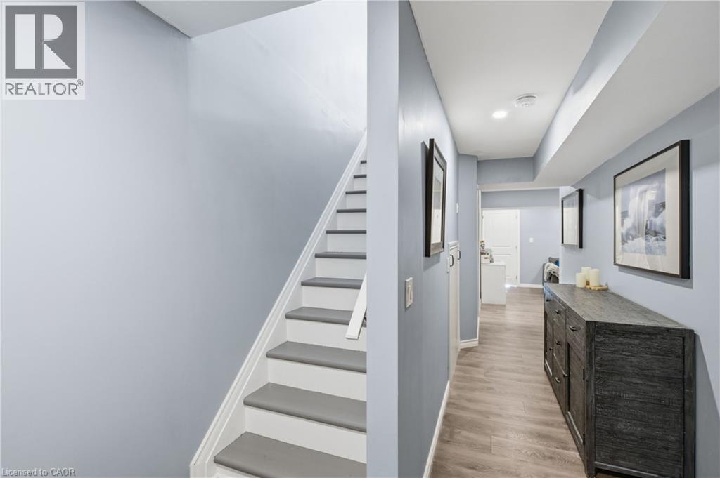 37 Fairgrounds Drive, Binbrook, Ontario  L0R 1C0 - Photo 29 - 40799018