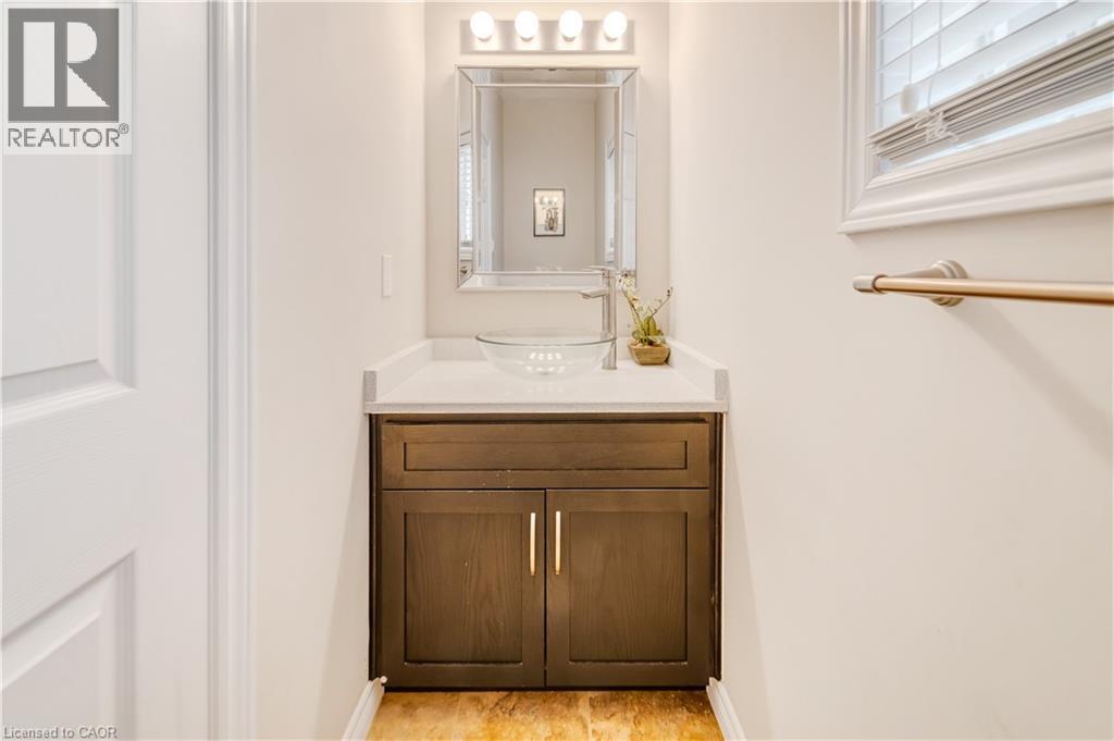 722 Sundew Drive, Waterloo, Ontario  N2V 0C4 - Photo 16 - 40798856