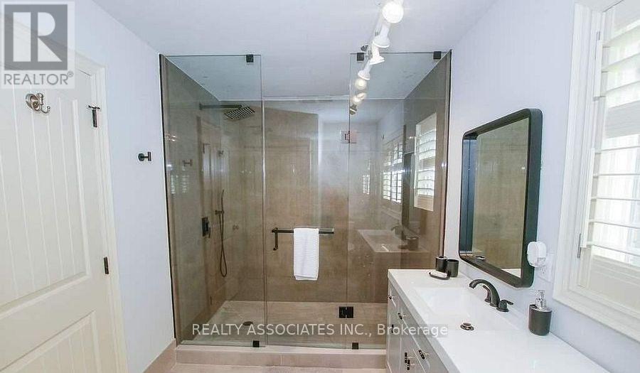 1737 Cedar Grove Avenue, Innisfil, Ontario  L9S 4K9 - Photo 17 - N12696032