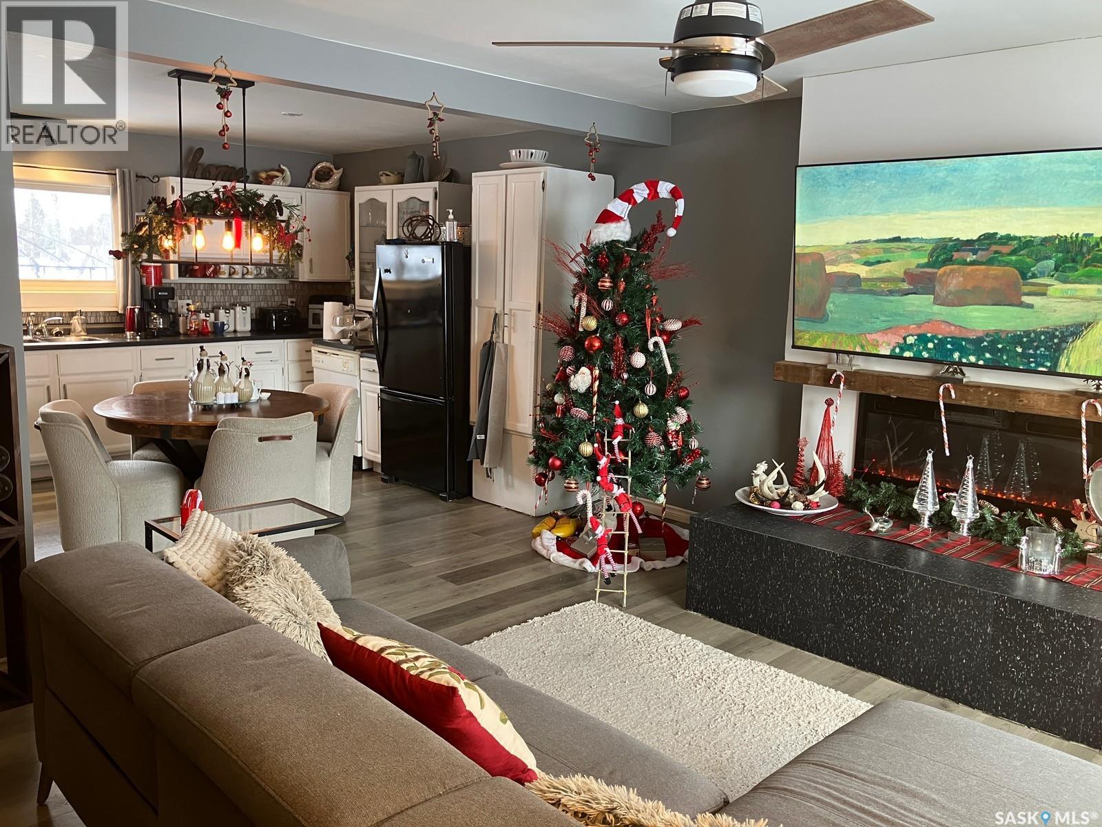 108 2nd Street E, Smeaton, Saskatchewan  S0J 2J0 - Photo 3 - SK026934