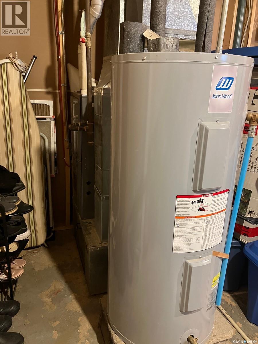 108 2nd Street E, Smeaton, Saskatchewan  S0J 2J0 - Photo 36 - SK026934