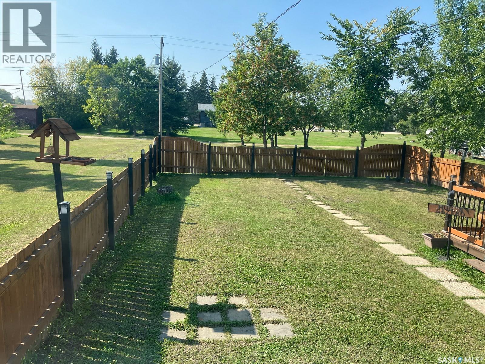 108 2nd Street E, Smeaton, Saskatchewan  S0J 2J0 - Photo 43 - SK026934