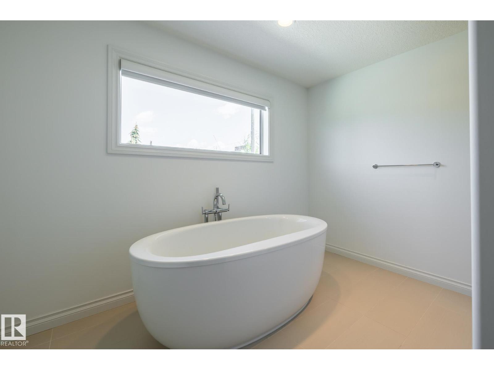 12428 103 Av Nw, Edmonton, Alberta  T5N 0R3 - Photo 32 - E4469902