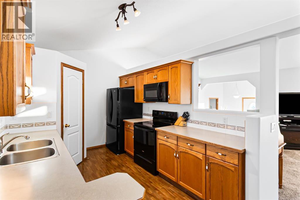 5412 61 Avenue, Olds, Alberta  T4H 1V3 - Photo 11 - A2277904