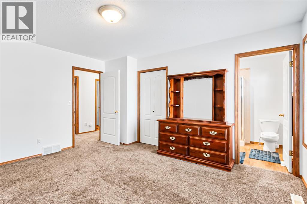 5412 61 Avenue, Olds, Alberta  T4H 1V3 - Photo 15 - A2277904