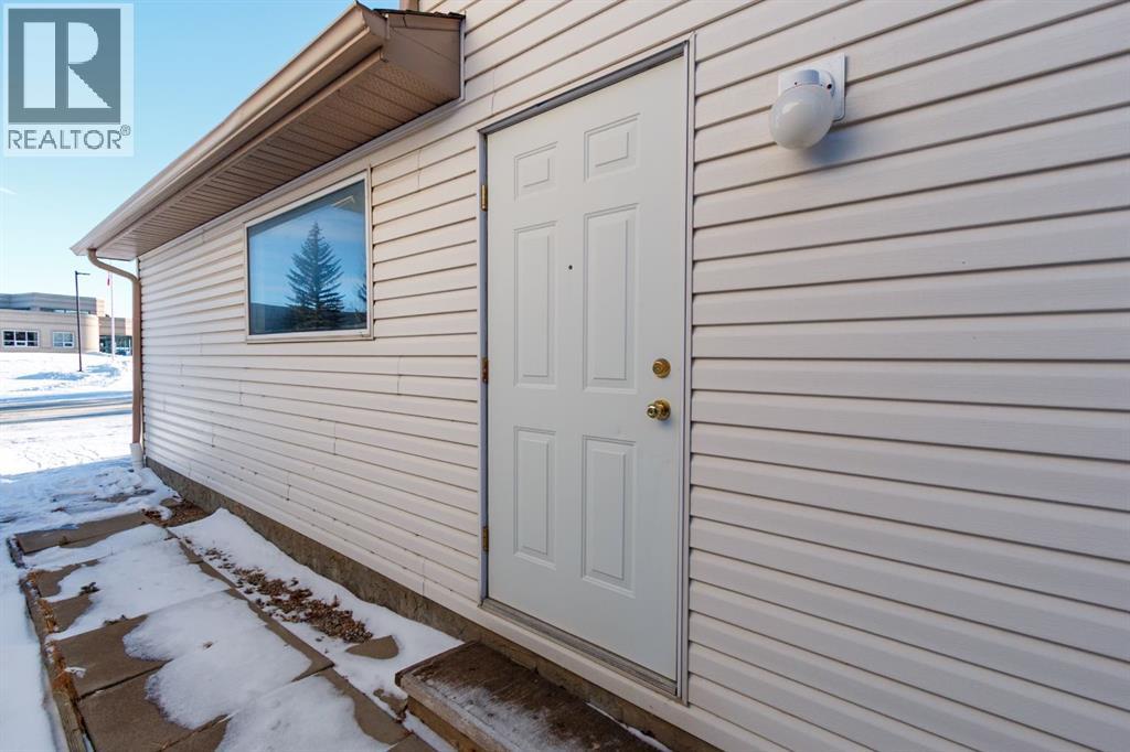 5412 61 Avenue, Olds, Alberta  T4H 1V3 - Photo 31 - A2277904