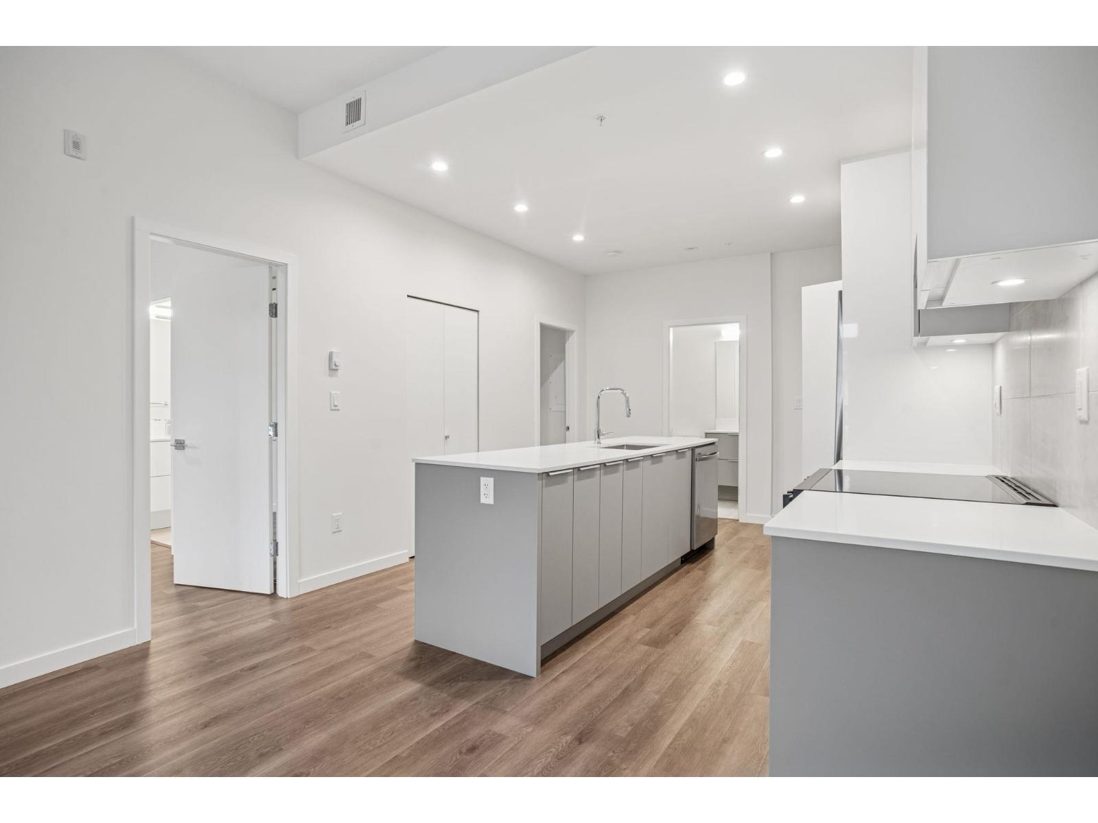 109 14257 103a Avenue, Surrey, British Columbia  V3T 1T1 - Photo 11 - R3048726