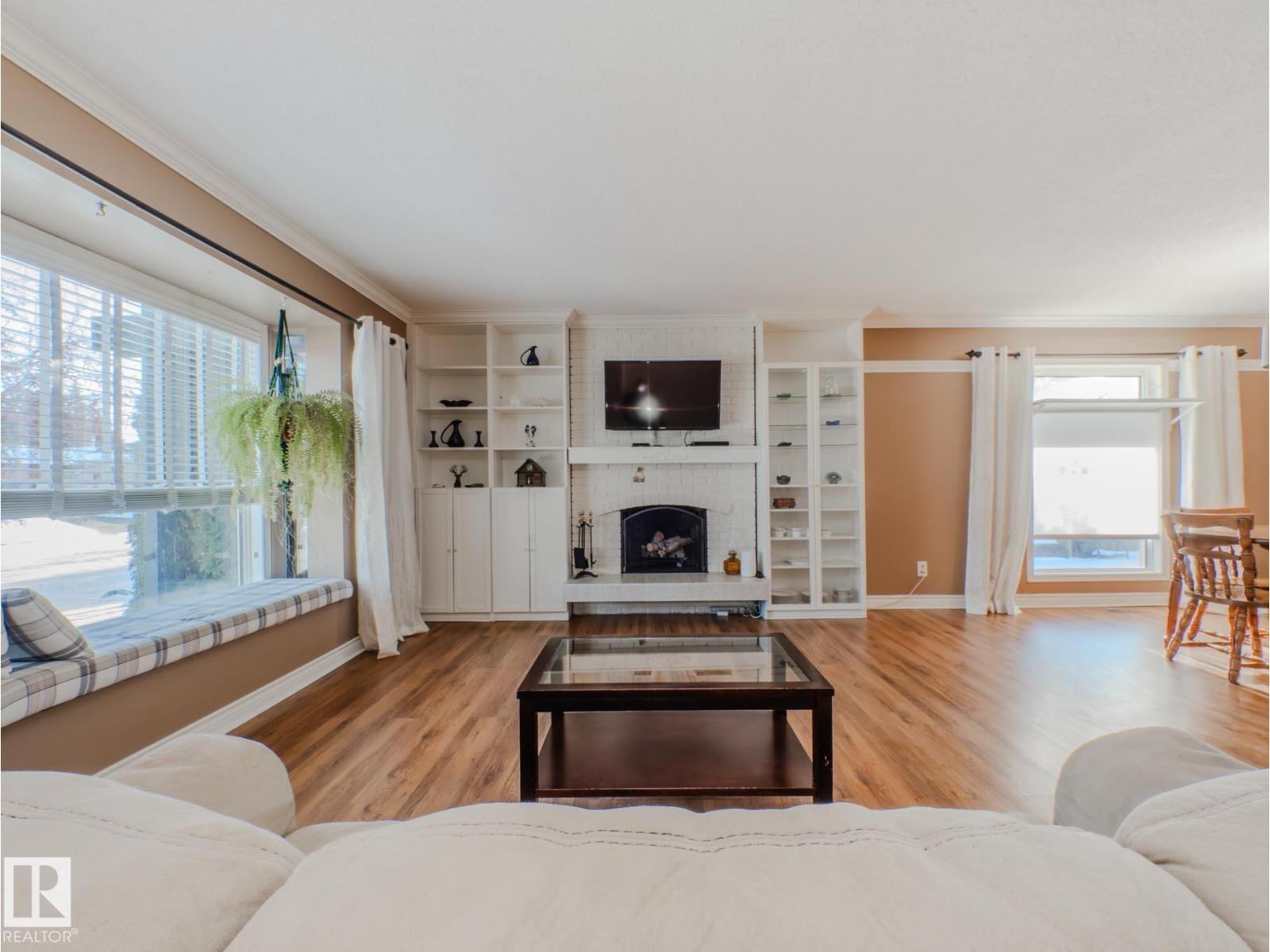 3204 113b St Nw, Edmonton, Alberta  T6J 3T7 - Photo 3 - E4470259