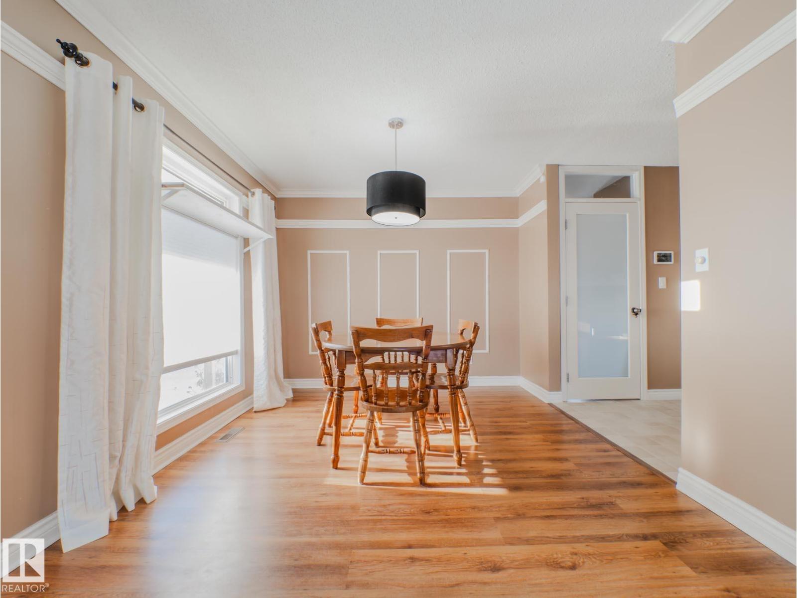 3204 113b St Nw, Edmonton, Alberta  T6J 3T7 - Photo 8 - E4470259