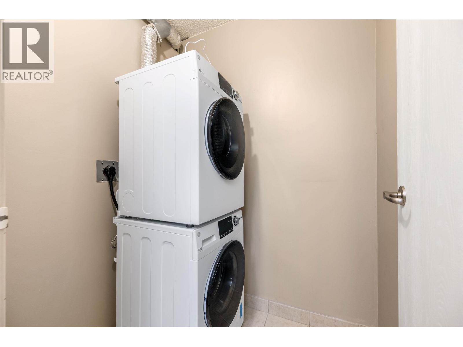 608 6595 Willingdon Avenue, Burnaby, British Columbia  V5H 4E5 - Photo 13 - R3076774