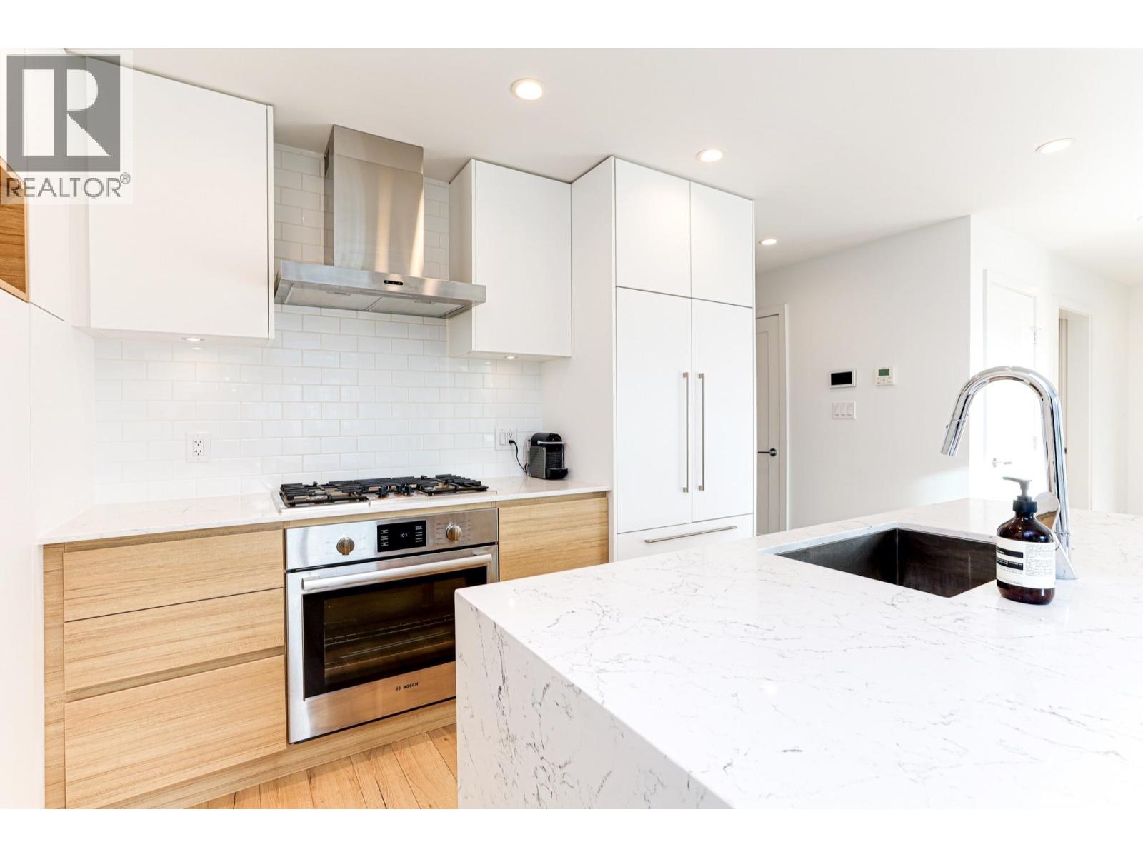 506 3131 Murray Street, Port Moody, British Columbia  V3H 0L9 - Photo 5 - R3079760