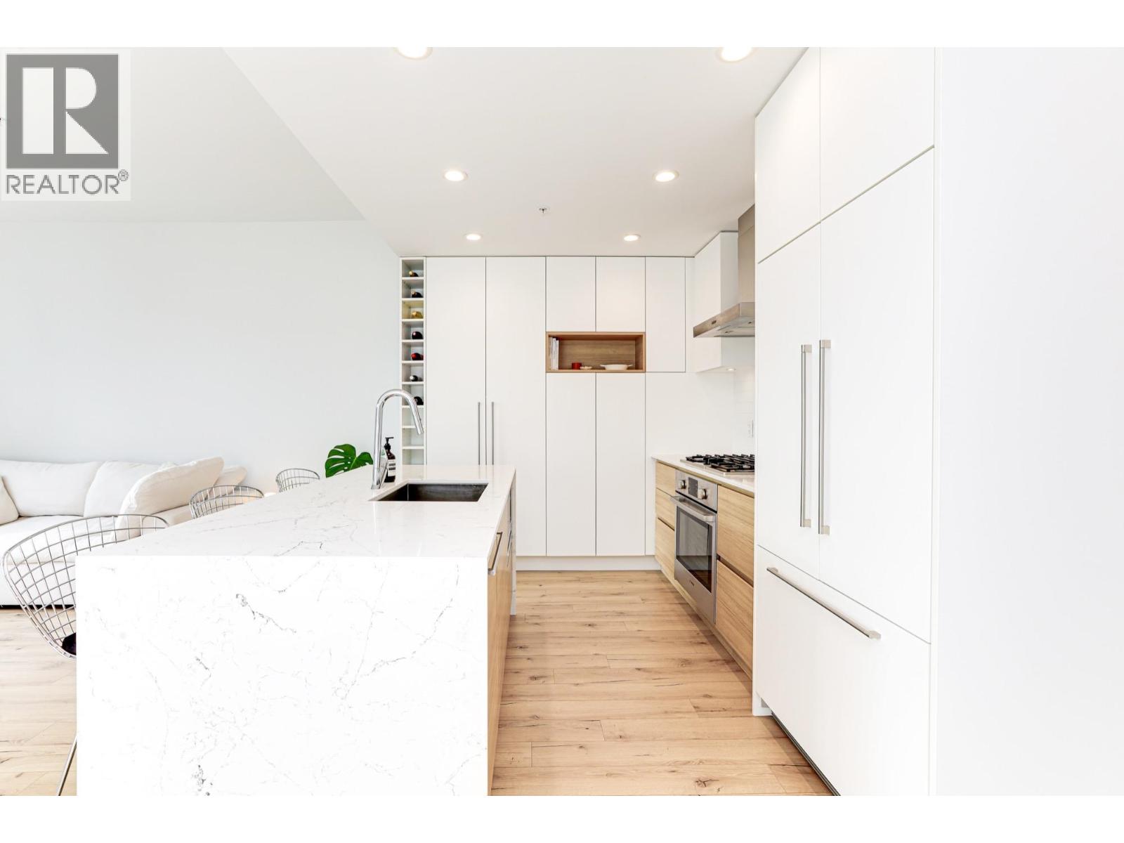 506 3131 Murray Street, Port Moody, British Columbia  V3H 0L9 - Photo 2 - R3079760