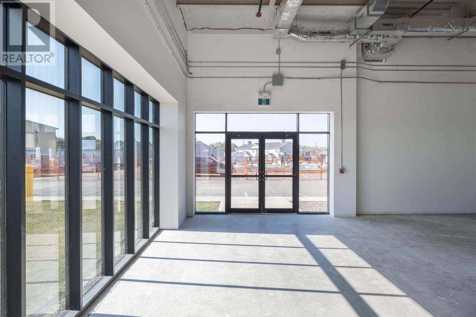 9 Irving Avenue, Stratford, Prince Edward Island  C1B 1N8 - Photo 16 - 202600978