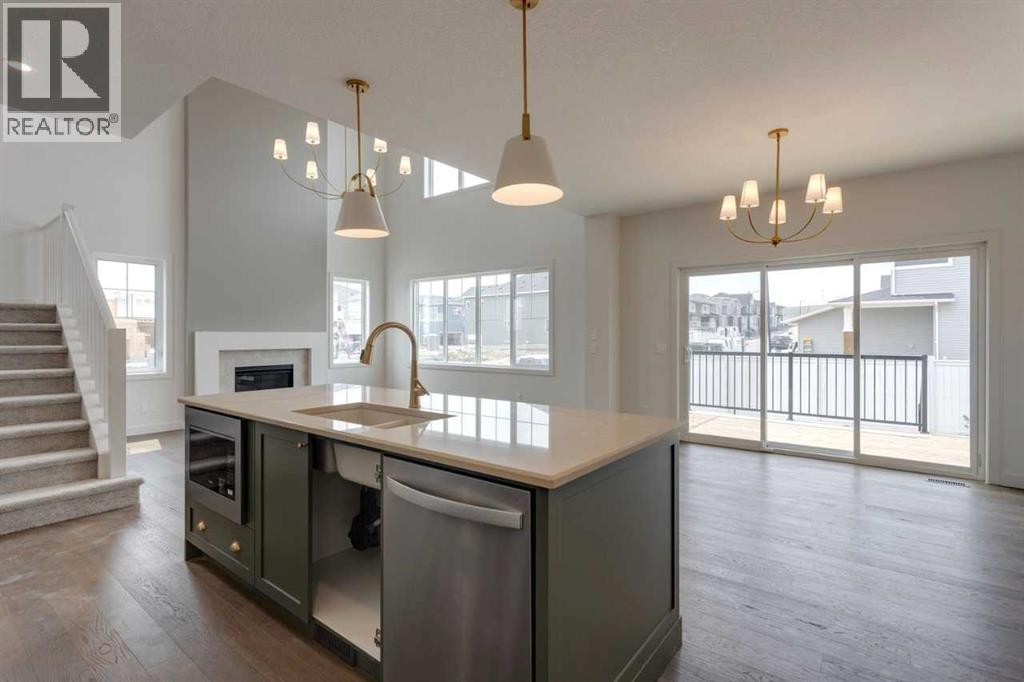 21 Bayview Mews Sw, Airdrie, Alberta  T4B 4G2 - Photo 21 - A2243336