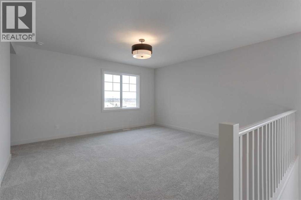 21 Bayview Mews Sw, Airdrie, Alberta  T4B 4G2 - Photo 23 - A2243336