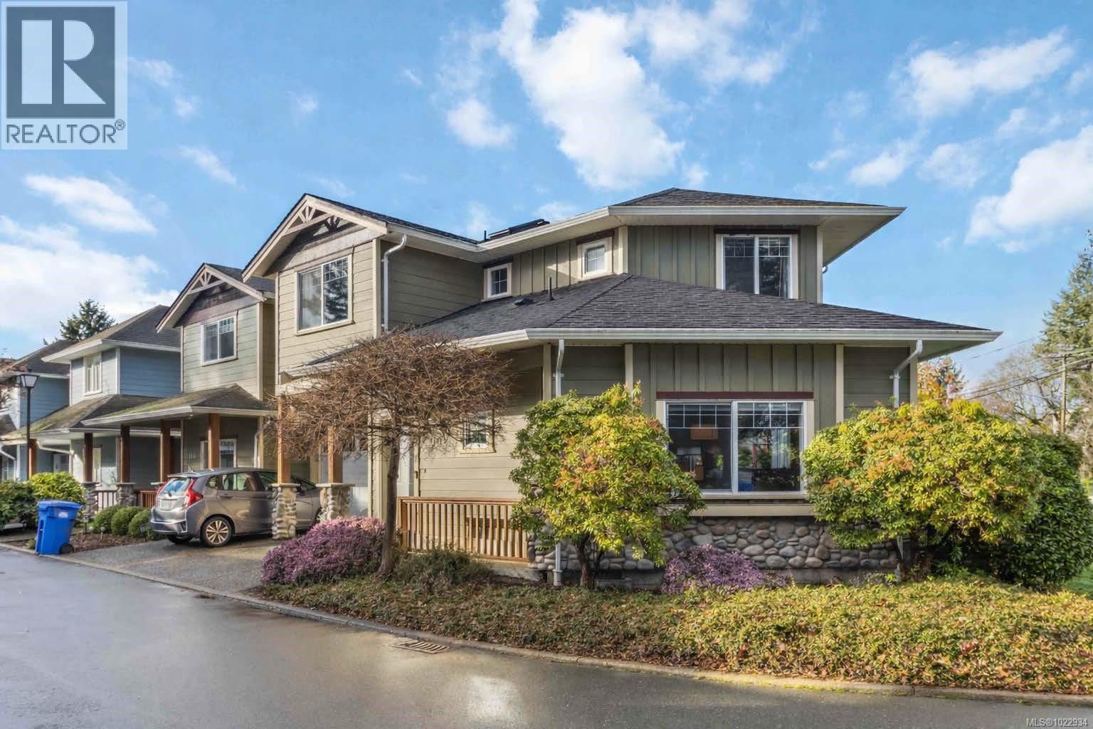 102 951 Goldstream Ave, Langford, British Columbia