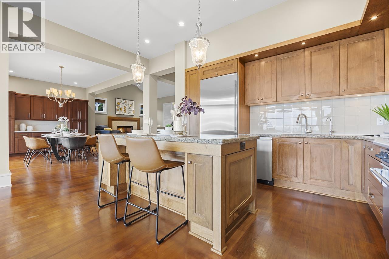 2546 Marr Creek Court, West Vancouver, British Columbia  V7S 0A3 - Photo 13 - R3080007