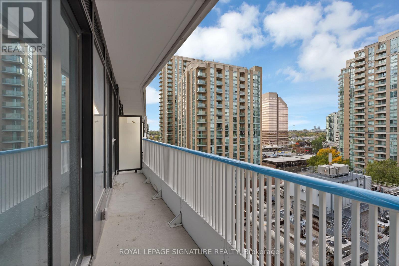 1004 - 36 Olive Street, Toronto (Willowdale East), Ontario  M2N 0M4 - Photo 10 - C12703050