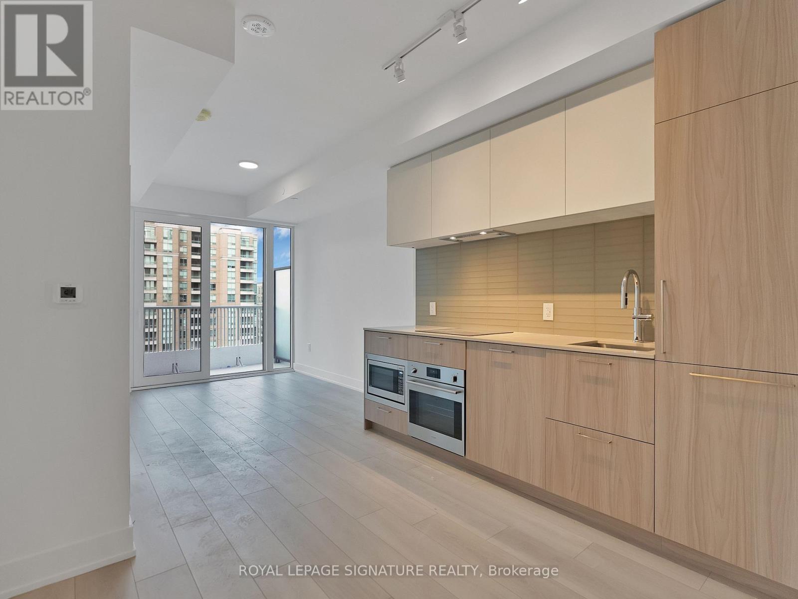 1004 - 36 Olive Street, Toronto (Willowdale East), Ontario  M2N 0M4 - Photo 4 - C12703050