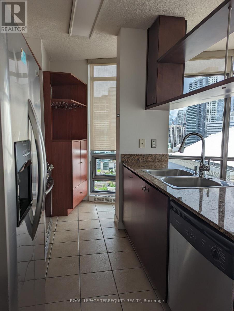 2208 - 3 Navy Wharf Court, Toronto, Ontario  M5V 3V1 - Photo 15 - C12703212