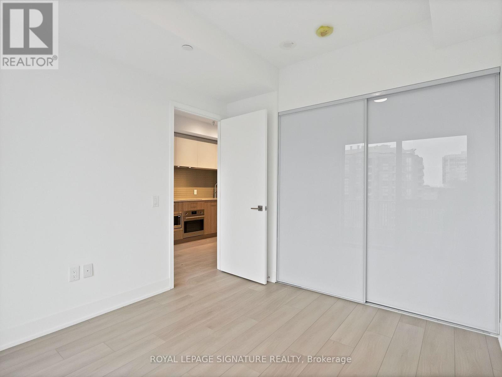 1004 - 36 Olive Street, Toronto (Willowdale East), Ontario  M2N 0M4 - Photo 7 - C12703050