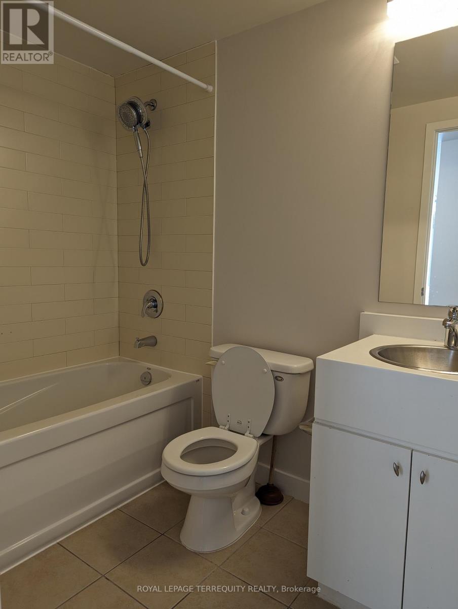 2208 - 3 Navy Wharf Court, Toronto, Ontario  M5V 3V1 - Photo 28 - C12703212