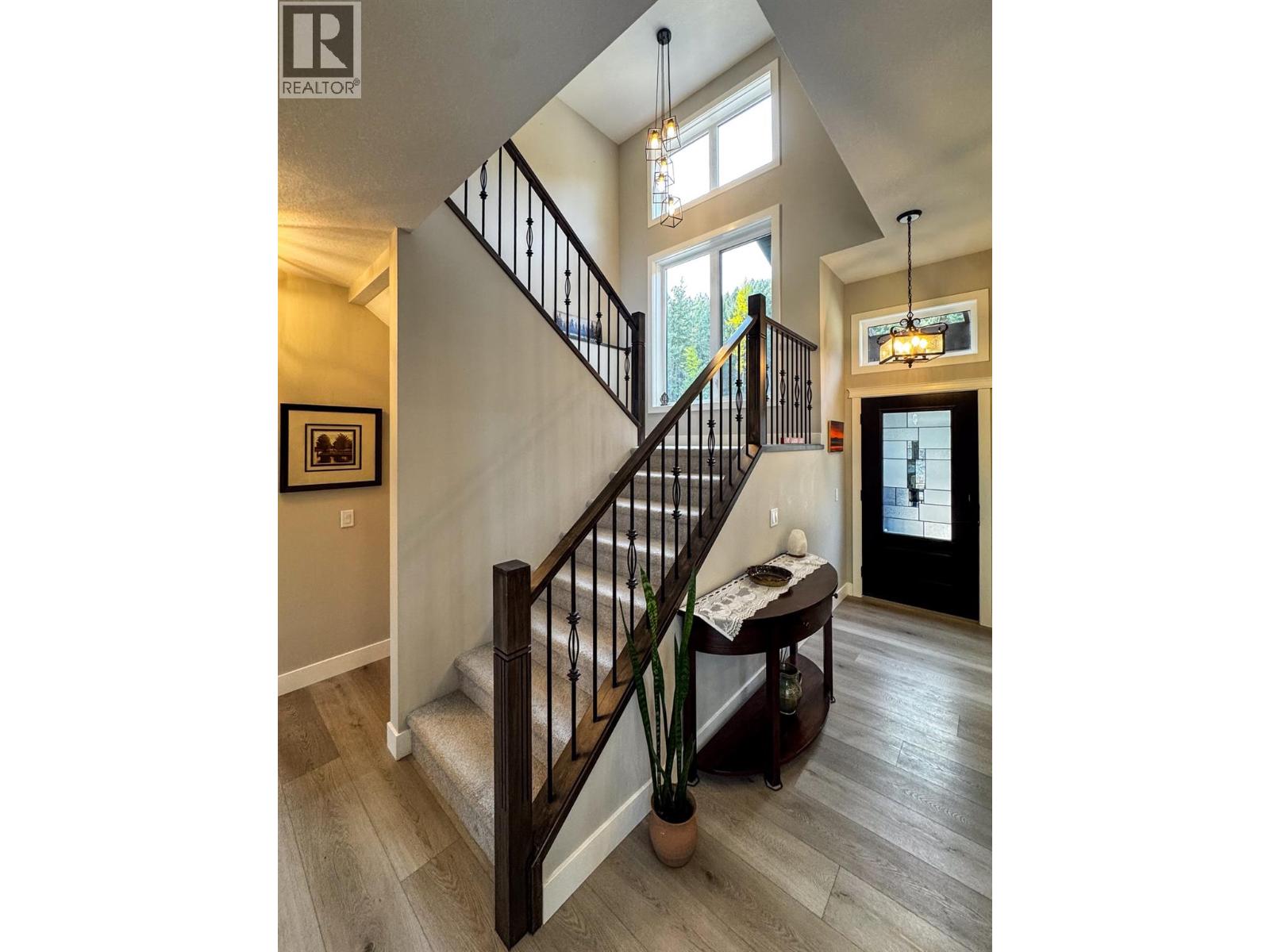 9905 Osprey Landing Drive, Wardner, British Columbia V0B 2J0 - Photo 16 - 10366794