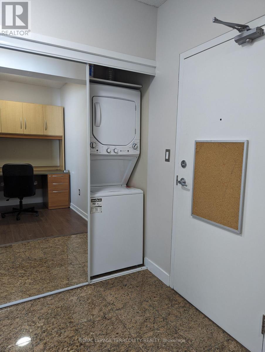 2208 - 3 Navy Wharf Court, Toronto, Ontario  M5V 3V1 - Photo 32 - C12703212