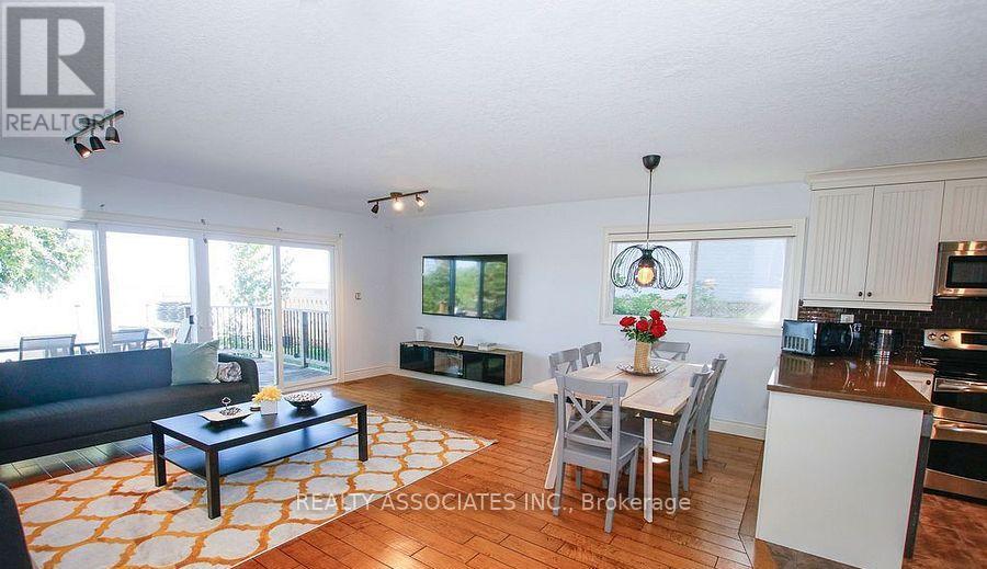 1737 Cedar Grove Avenue, Innisfil, Ontario  L9S 4K9 - Photo 22 - N12696032