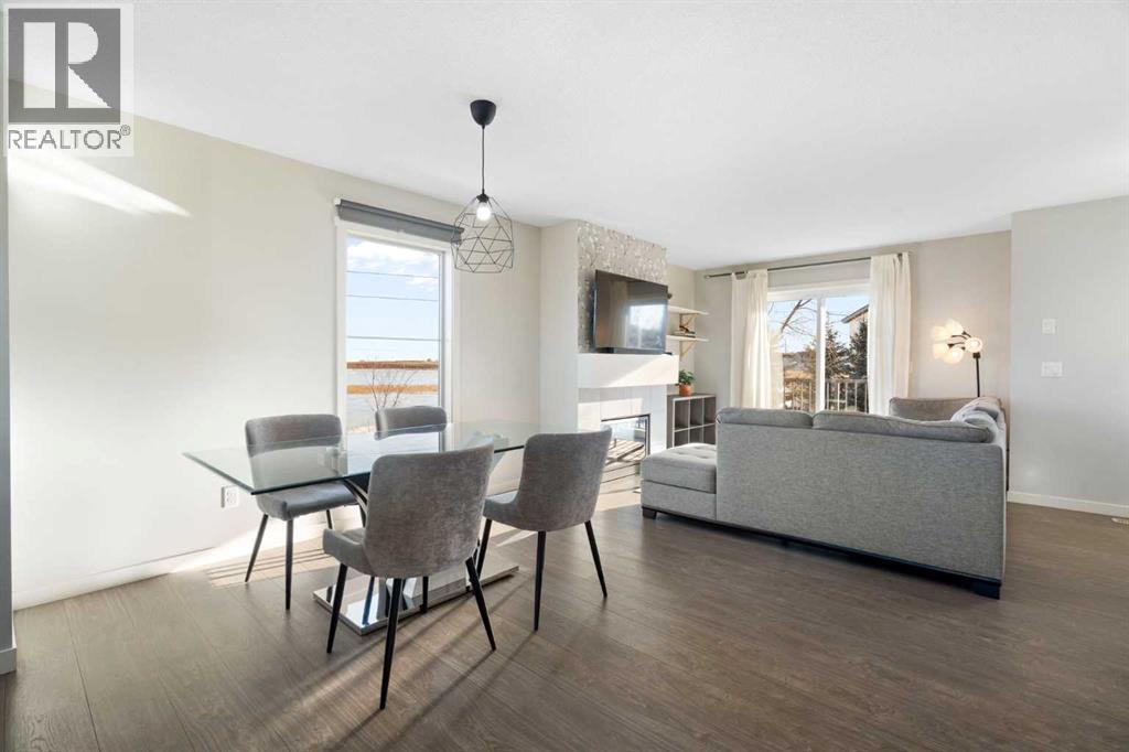 325 Copperpond Landing Se, Calgary, Alberta  T2Z 1G6 - Photo 12 - A2279011