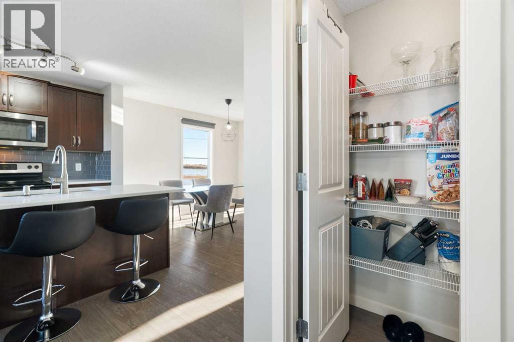 325 Copperpond Landing Se, Calgary, Alberta  T2Z 1G6 - Photo 17 - A2279011