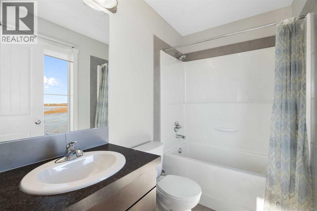 325 Copperpond Landing Se, Calgary, Alberta  T2Z 1G6 - Photo 30 - A2279011