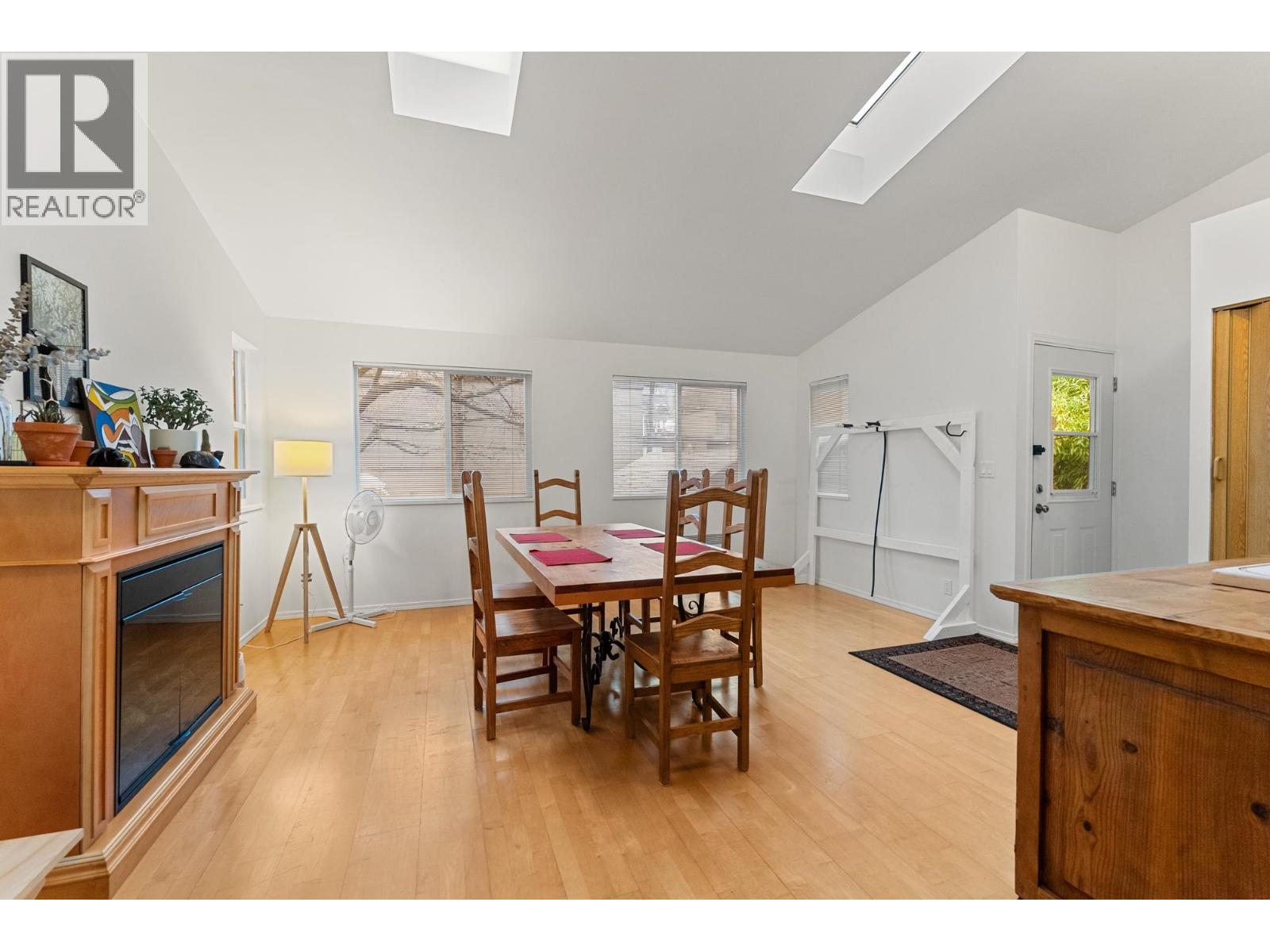 2980 W 8th Avenue, Vancouver, British Columbia  V6K 2C1 - Photo 15 - R3080121