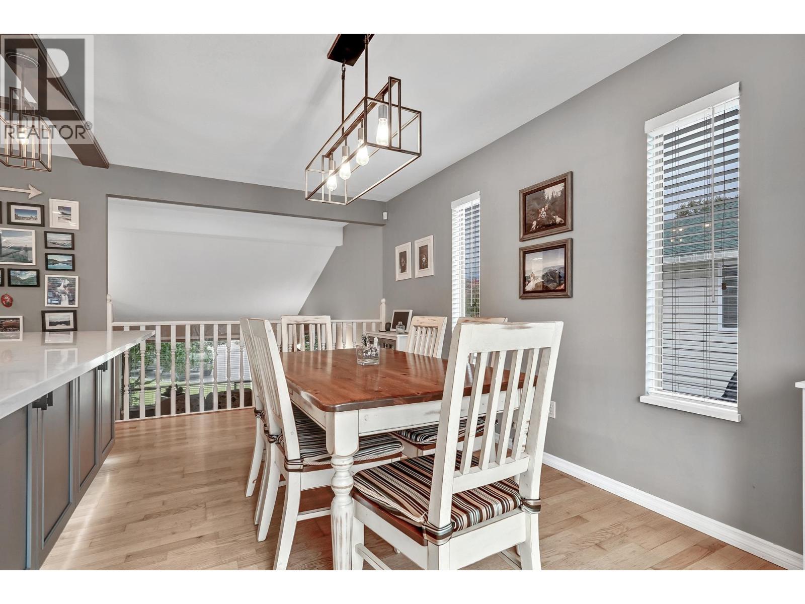 24810 118b Avenue, Maple Ridge, British Columbia  V4R 1Z2 - Photo 10 - R3068205