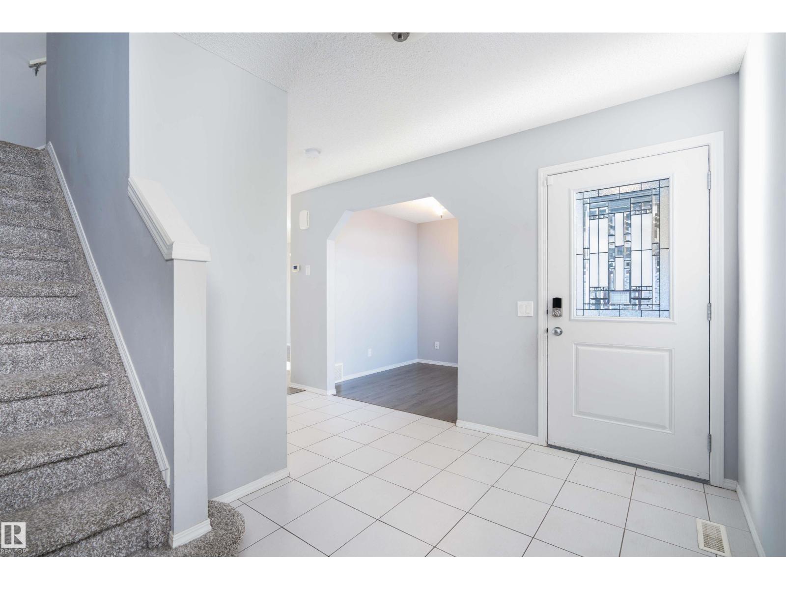 7155 Cardinal Wy Sw, Edmonton, Alberta  T6W 2Y3 - Photo 5 - E4470268