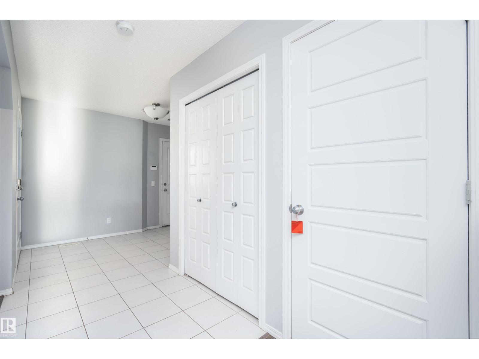 7155 Cardinal Wy Sw, Edmonton, Alberta  T6W 2Y3 - Photo 8 - E4470268