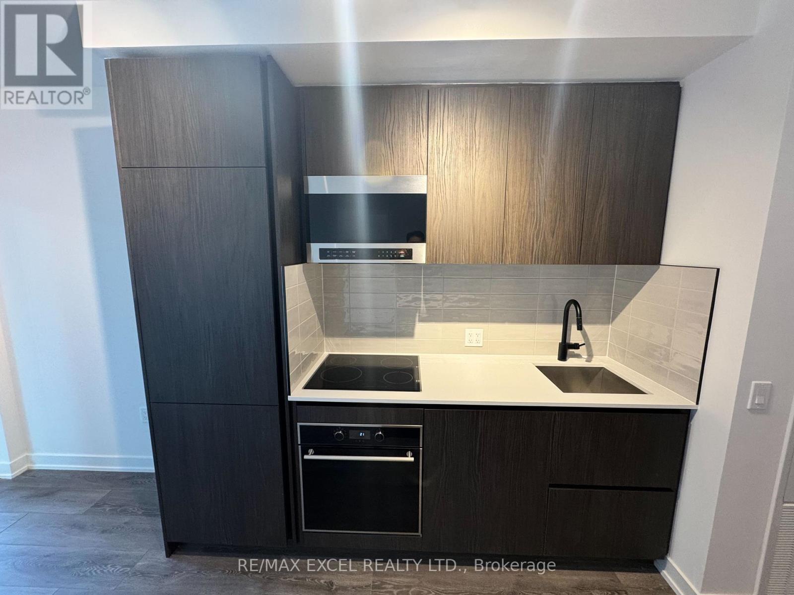 604 - 117 Broadway Avenue, Toronto, Ontario  M4P 1V4 - Photo 5 - C12703520