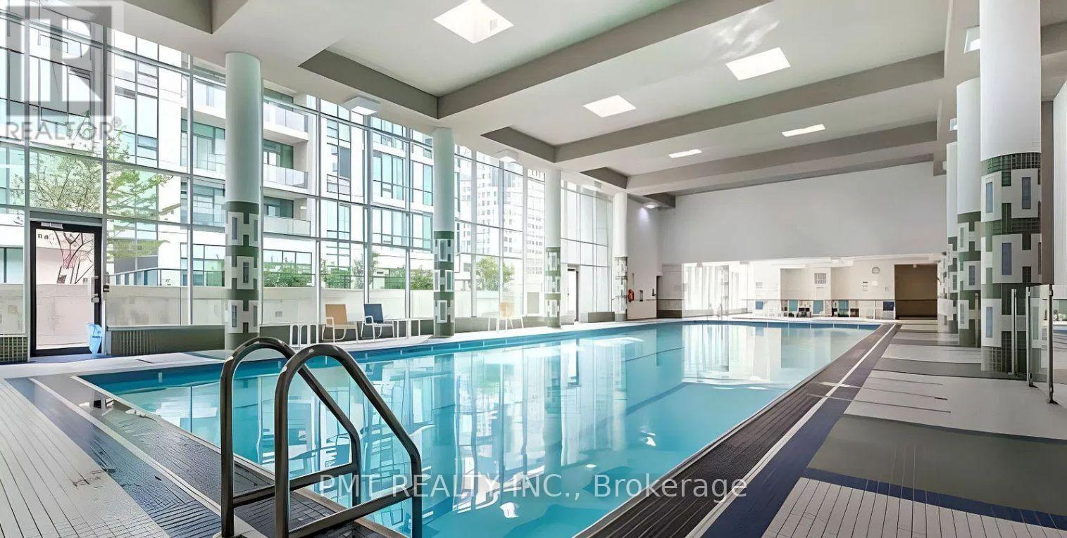 910 - 16 Yonge Street, Toronto, Ontario  M5E 1R4 - Photo 6 - C12703574