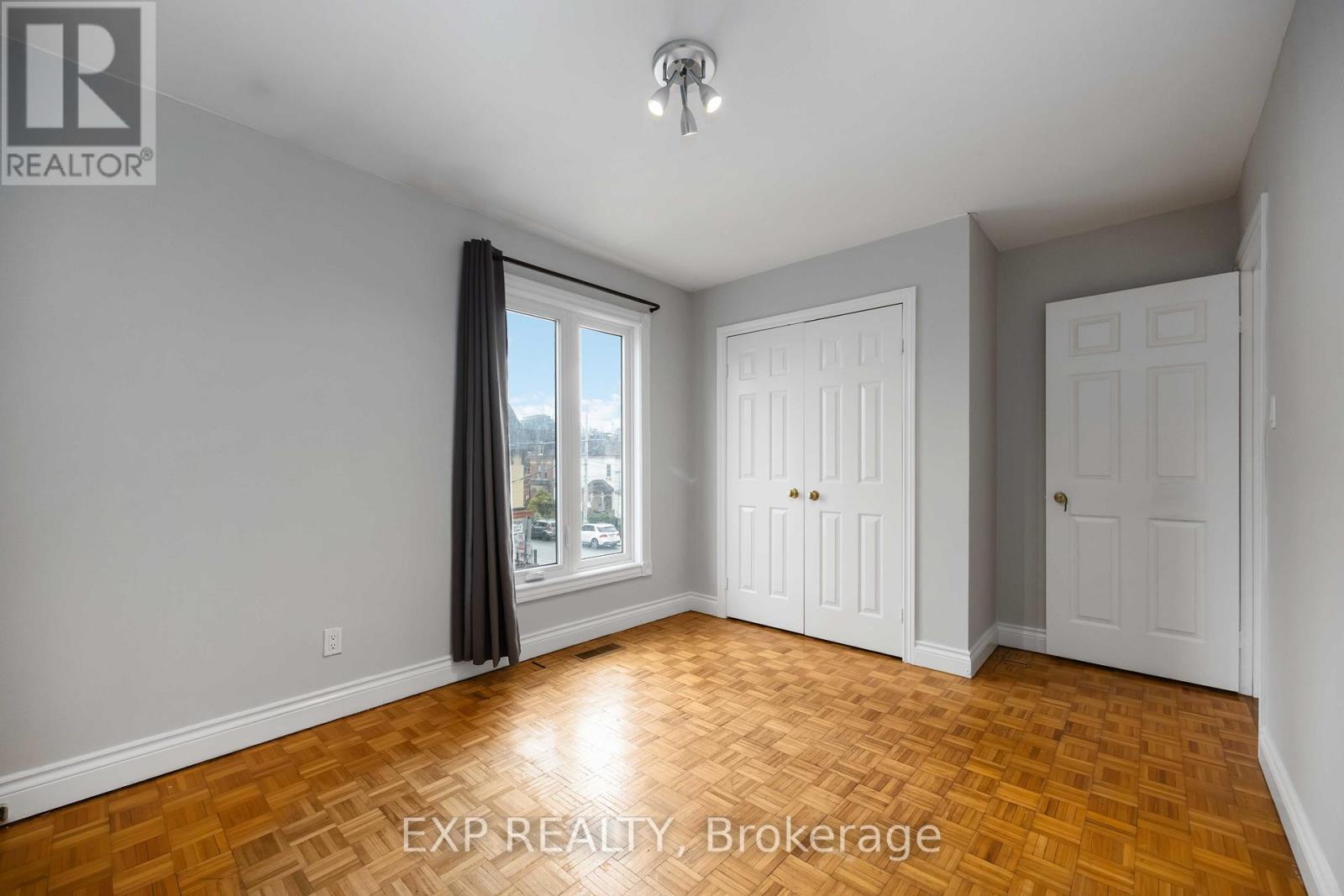 Upper - 211 Dovercourt Road, Toronto, Ontario  M6J 3C9 - Photo 26 - C12703576