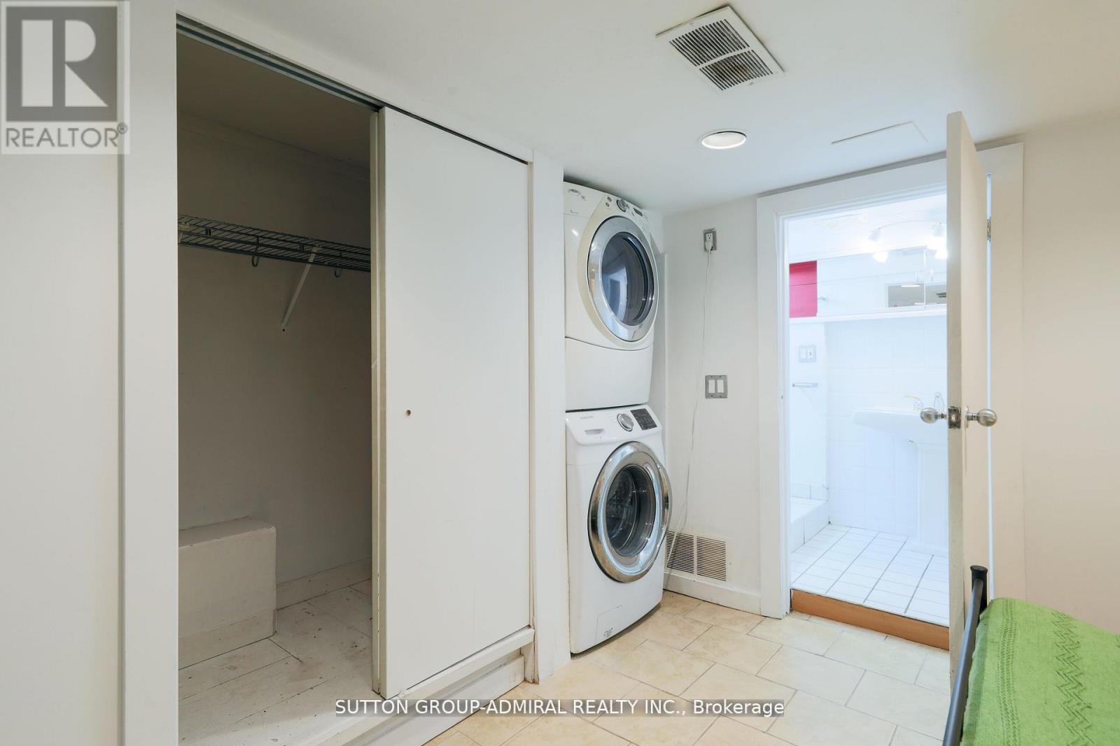 70 Carlaw Avenue, Toronto, Ontario  M4M 2R7 - Photo 39 - E12703538