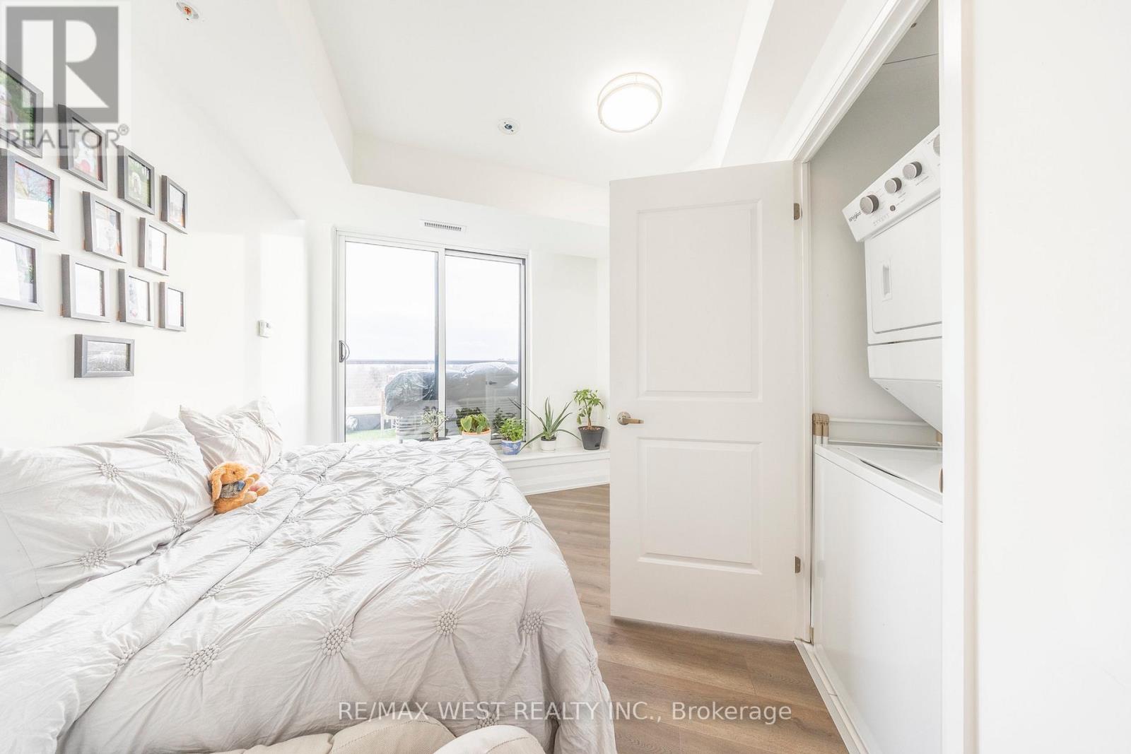 901 - 3655 Kingston Road, Toronto, Ontario  L6B 0X6 - Photo 18 - E12703612