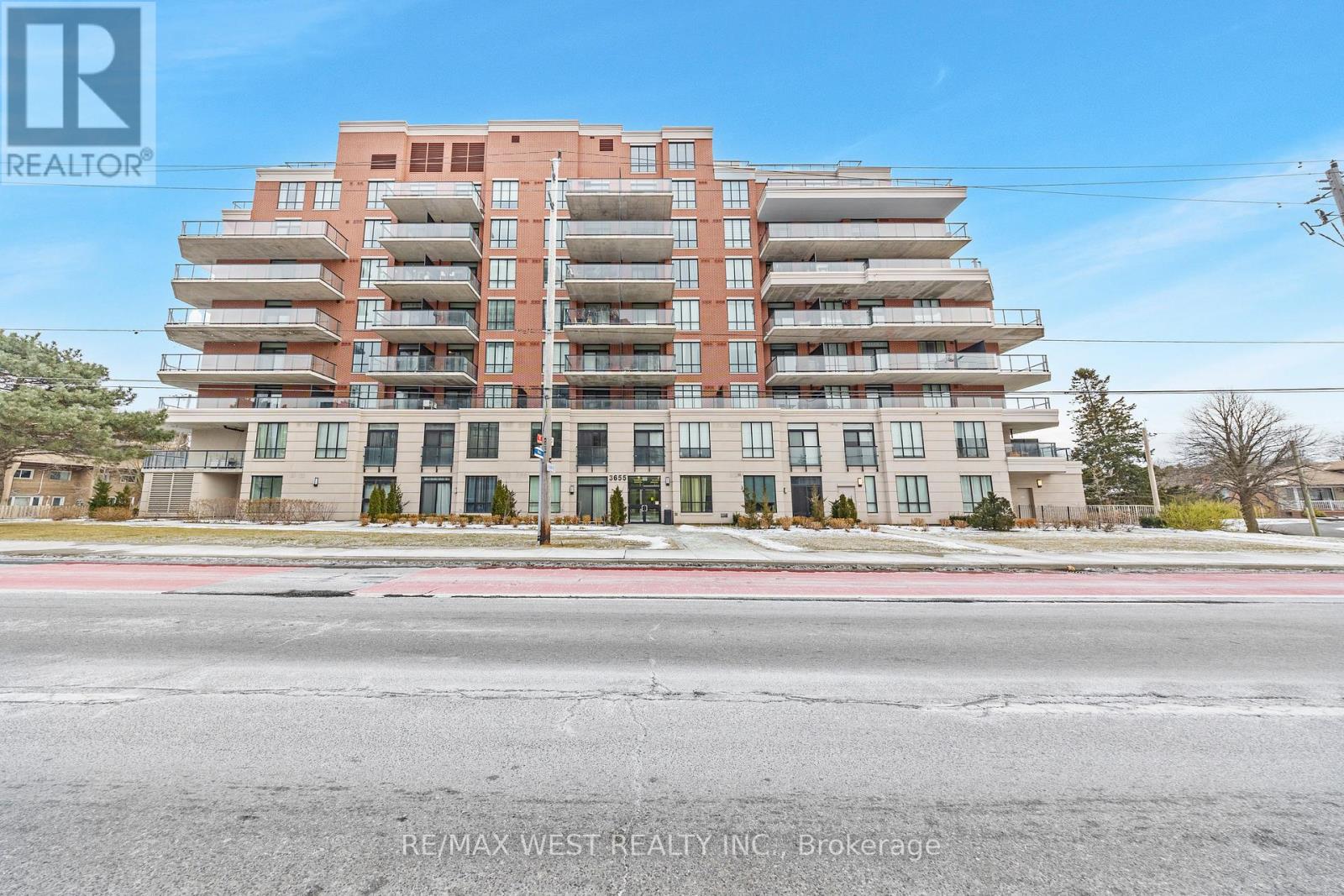 901 - 3655 Kingston Road, Toronto, Ontario  L6B 0X6 - Photo 2 - E12703612