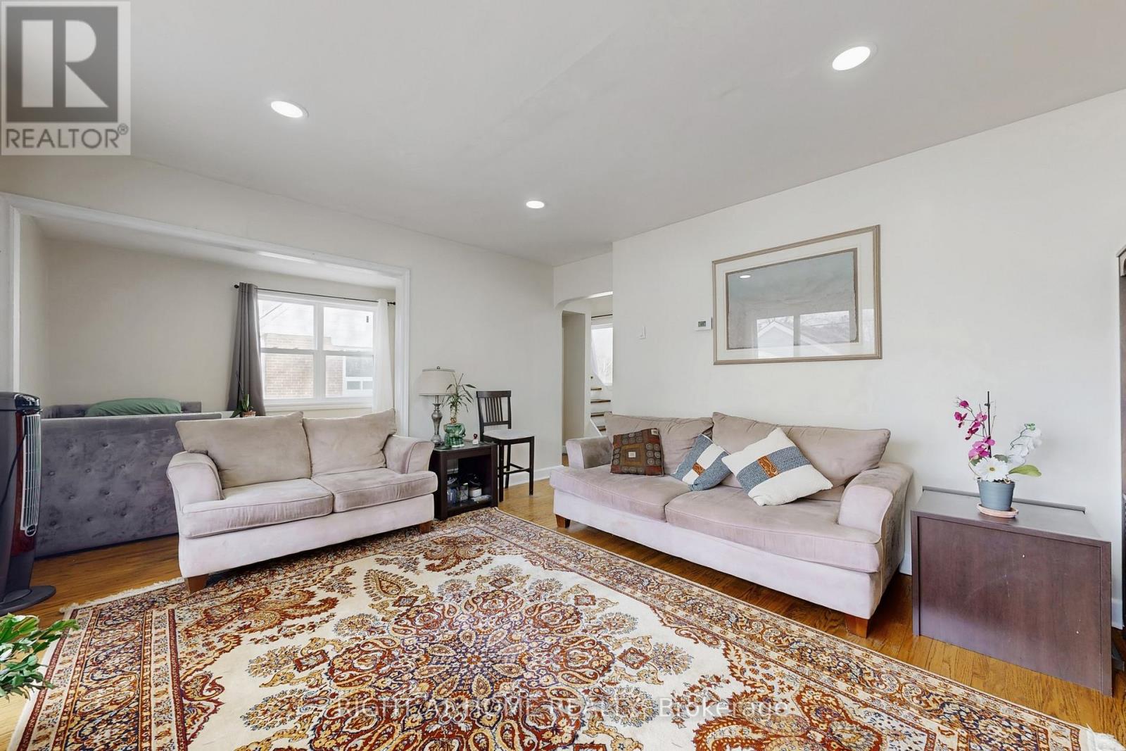 46 Glenshephard Drive, Toronto, Ontario  M1K 4N3 - Photo 14 - E12703616