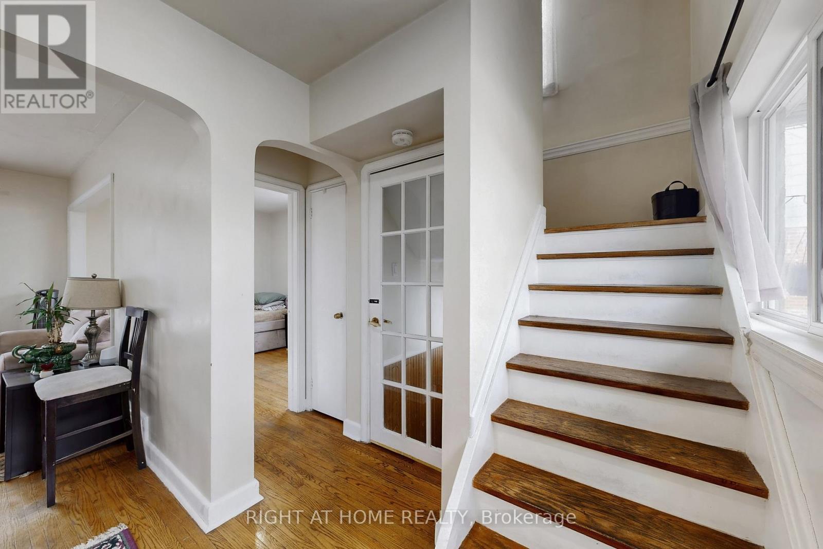 46 Glenshephard Drive, Toronto, Ontario  M1K 4N3 - Photo 21 - E12703616