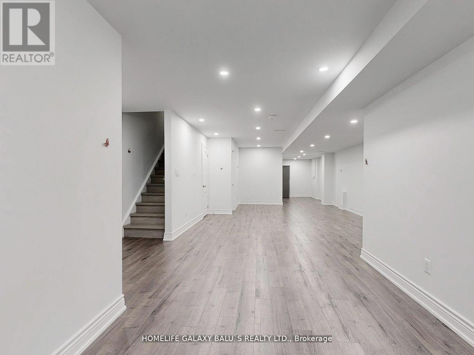 1561 Greenmount Street, Pickering, Ontario  L1X 2J1 - Photo 33 - E12703632