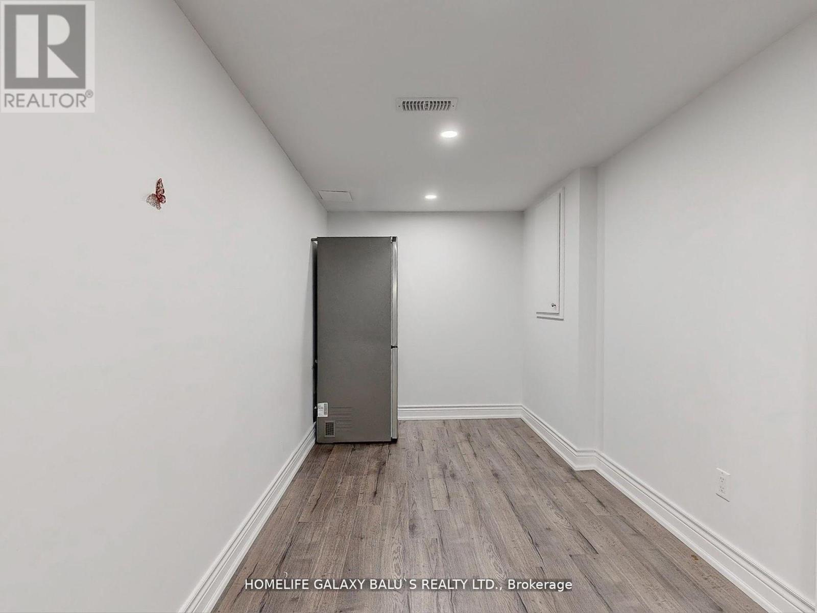 1561 Greenmount Street, Pickering, Ontario  L1X 2J1 - Photo 39 - E12703632