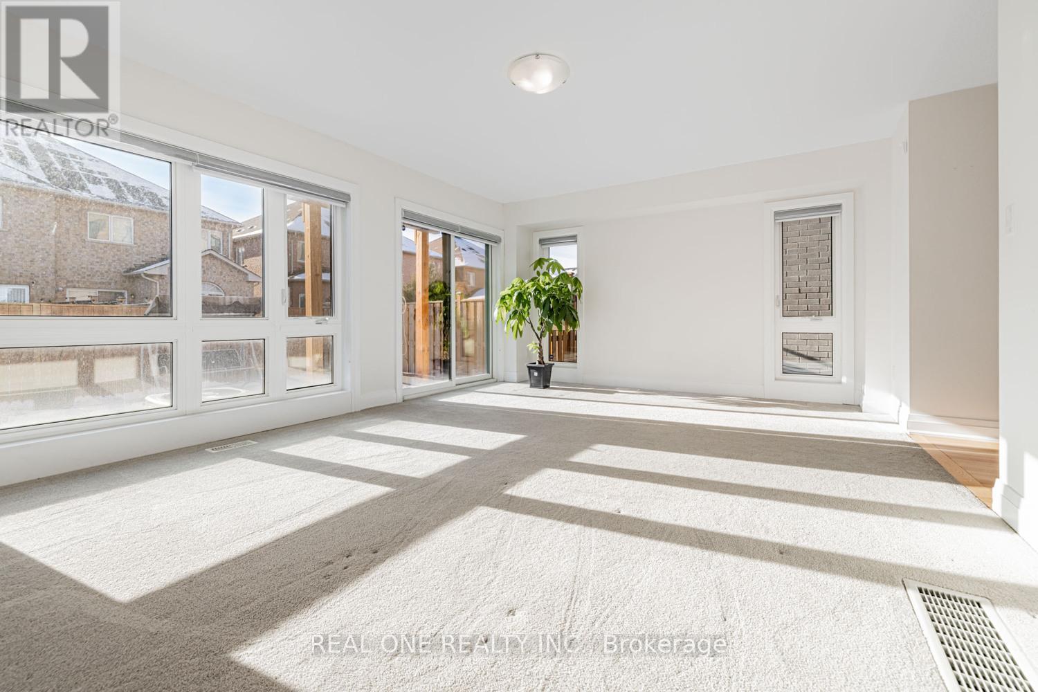 5 Gridiron Gate, Vaughan, Ontario  L4H 4W8 - Photo 6 - N12703542