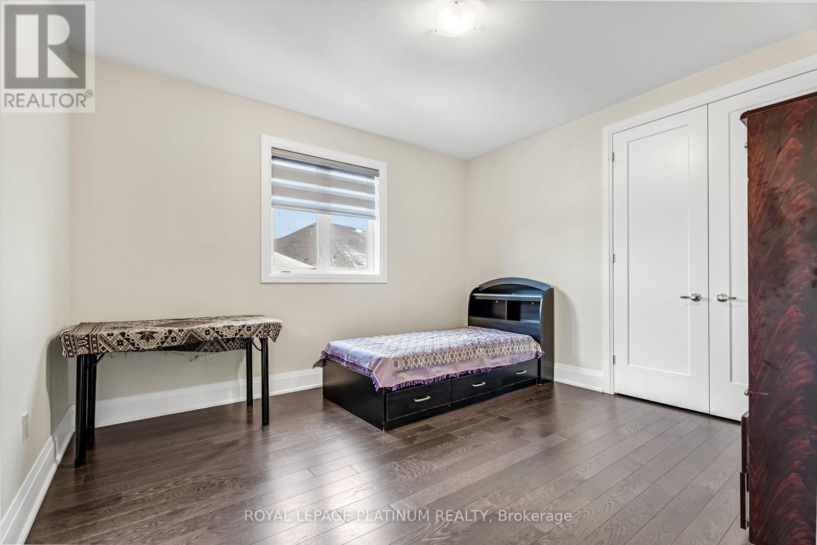 49 Westlake Crescent, Bradford West Gwillimbury (Bradford), Ontario  L3Z 4K4 - Photo 35 - N12703614