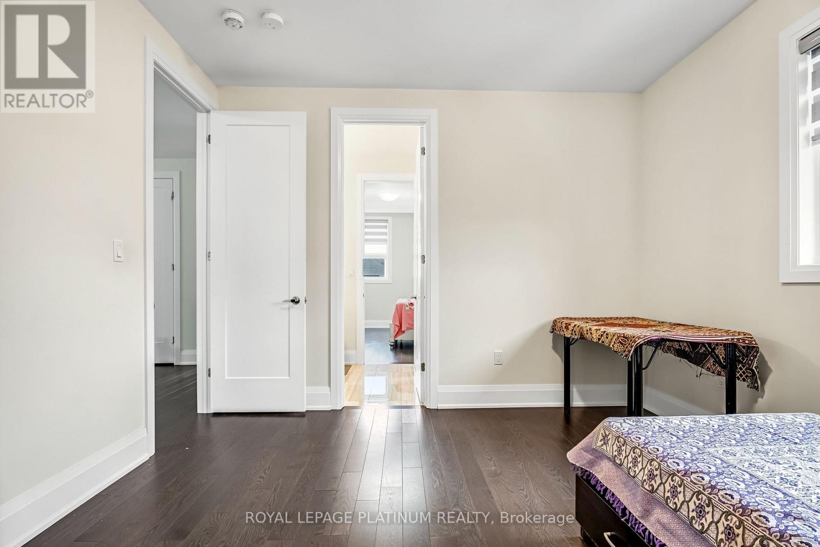 49 Westlake Crescent, Bradford West Gwillimbury (Bradford), Ontario  L3Z 4K4 - Photo 36 - N12703614